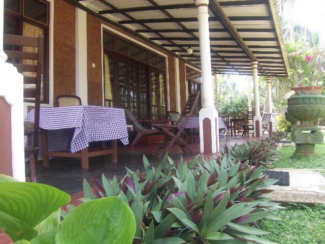 Hotel Sun And Sea Bentota Exterior photo